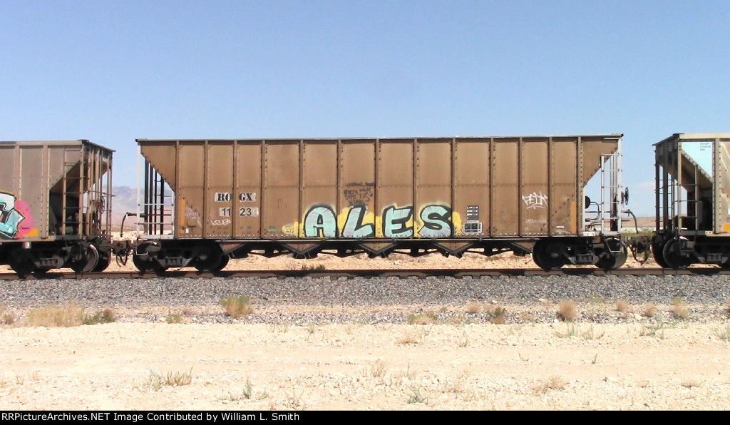 WB Unit Loaded Open Hooper Frt at Erie NV W-MdTrnSv-pshrs -141